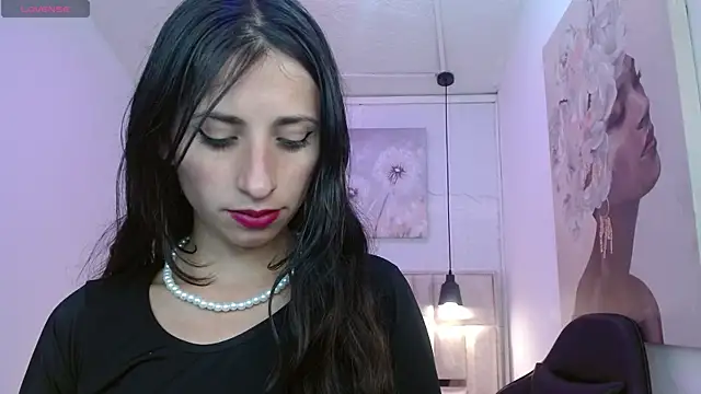 Nicolleth tk online show from 04.13.26