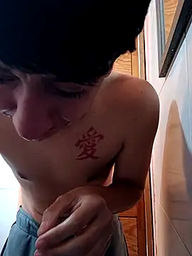 Snapshot of Hxzelmxnix chatting on 01.07.26 Hxzelmxnix online show from 01.07.26