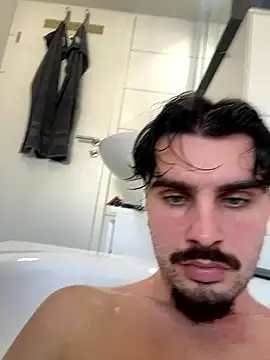 youngpablo4 online show from 01.07.26