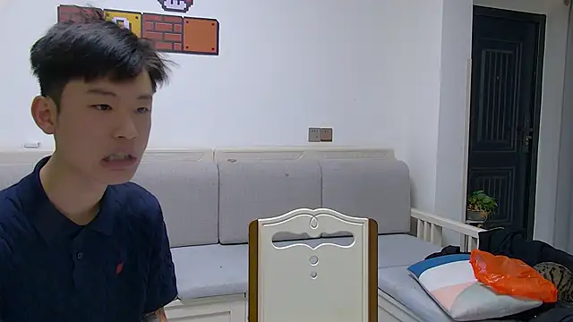 Snapshot of your-cake chatting on 04.17.26 your-cake online show from 04.17.26