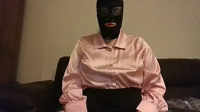 Snapshot of mariasatinxxx chatting on 02.05.26 mariasatinxxx online show from 02.05.26