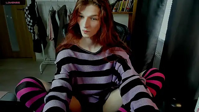 iceseeker2 online show from 04.12.26