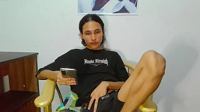 Snapshot of DeusGoth chatting on 07.06.26 DeusGoth online show from 07.06.26