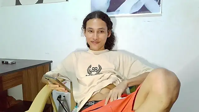 Snapshot of DeusGoth chatting on 07.25.26 DeusGoth online show from 07.25.26
