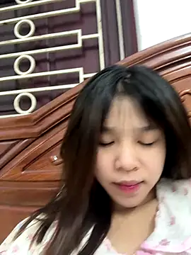 Snapshot of Lyli-122 chatting on 01.06.26 Lyli-122 online show from 01.06.26