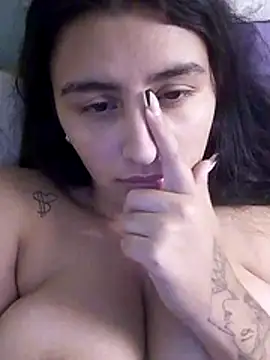 Tiffany06 online show from 04.04.26