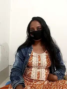 Snapshot of nova-2 chatting on 01.10.26 nova-2 online show from 01.10.26