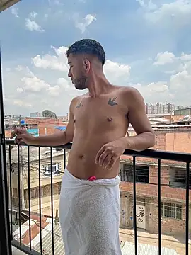 liam bronw online show from 02.10.26