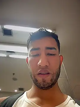 Snapshot of liam_bronw chatting on 07.25.26 liam bronw online show from 07.25.26