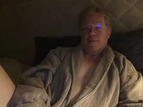 Snapshot of abibull chatting on 04.18.26 abibull online show from 04.18.26
