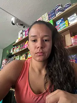 Snapshot of lannabellx chatting on 02.23.26 lannabellx online show from 02.23.26