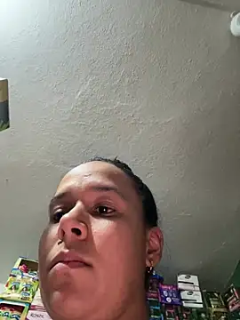 Snapshot of lannabellx chatting on 07.10.26 lannabellx online show from 07.10.26