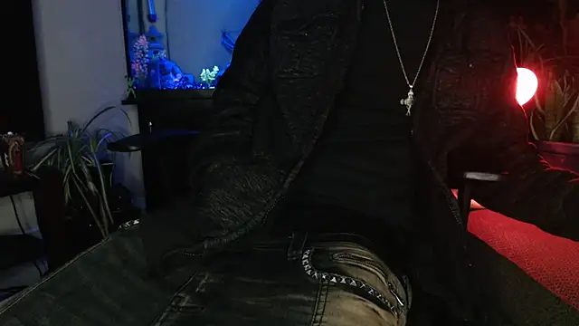 Snapshot of EspanolVato chatting on 05.16.26 EspanolVato online show from 05.16.26