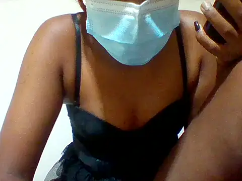 Snapshot of lebogangkat chatting on 01.07.26 lebogangkat online show from 01.07.26