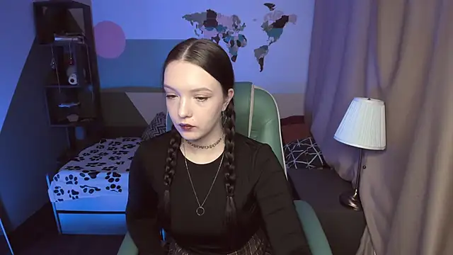 Snapshot of Emily_tender chatting on 01.17.26 Emily tender online show from 01.17.26