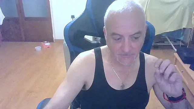 Snapshot of Antoniman9 chatting on 03.14.26 Antoniman9 online show from 03.14.26