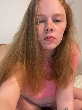 Snapshot of gingerslutt chatting on 03.17.26 gingerslutt online show from 03.17.26
