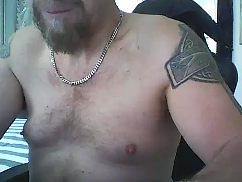 loudandproud online show from 02.04.26