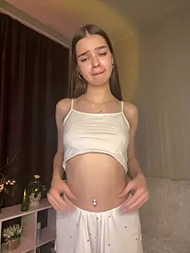 SkylineBliss online show from 01.17.26