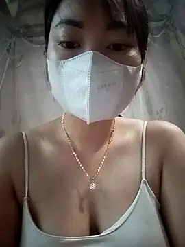 Snapshot of Honey_Miu chatting on 02.24.26 Honey Miu online show from 02.24.26