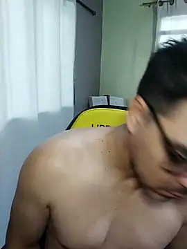 Snapshot of Erbst_Morni chatting on 02.13.26 Erbst Morni online show from 02.13.26