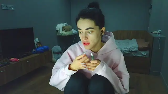 Vlada Elfie online show from 04.16.26