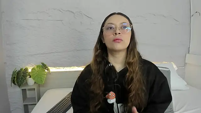 Snapshot of lanna_18_ chatting on 03.24.26 lanna 18 online show from 03.24.26
