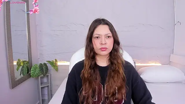 Snapshot of lanna_18_ chatting on 05.05.26 lanna 18 online show from 05.05.26