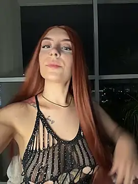 alesziarose  online show from 02.26.26