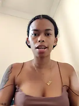 Snapshot of shenna_brunette chatting on 02.08.26 shenna brunette online show from 02.08.26