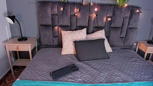 AmberStonne   online show from 03.11.26