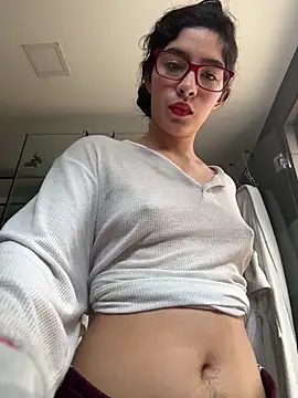 Snapshot of dani_bela chatting on 01.14.26 dani bela online show from 01.14.26