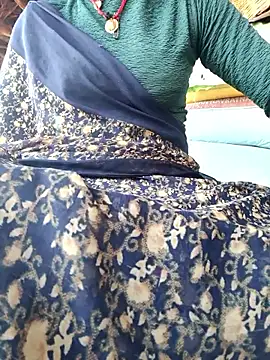 Queen chayna online show from 02.15.26