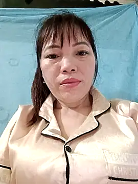 Snapshot of Sana-vn chatting on 04.18.26 Sana-vn online show from 04.18.26