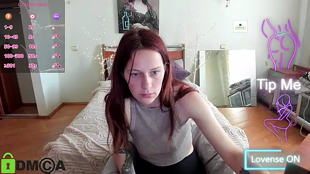 Snapshot of Lily_Viola chatting on 05.19.26 Lily Viola online show from 05.19.26