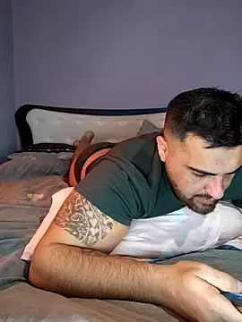 Snapshot of Attila98 chatting on 03.01.26 Attila98 online show from 03.01.26