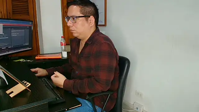 Snapshot of chubby16cm chatting on 01.10.26 chubby16cm online show from 01.10.26