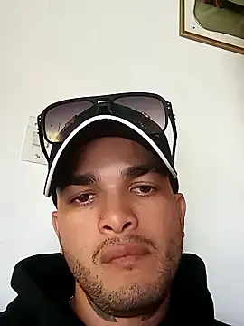 Snapshot of Fernandocj_ chatting on 01.14.26 Fernandocj online show from 01.14.26