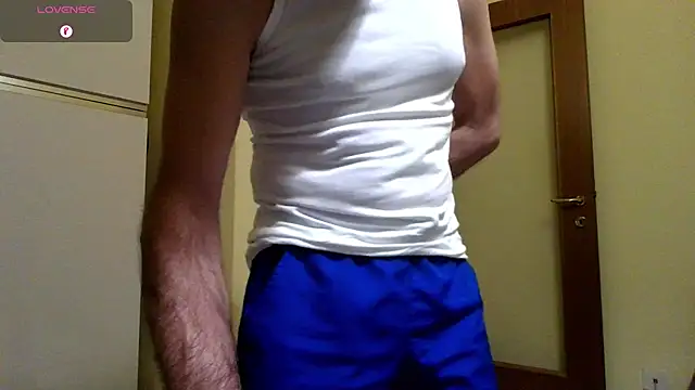 Snapshot of Ele7b5 chatting on 06.13.26 Ele7b5 online show from 06.13.26