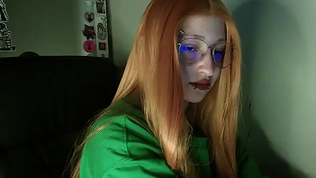 Snapshot of Aoidandelion chatting on 03.11.26 Aoidandelion online show from 03.11.26