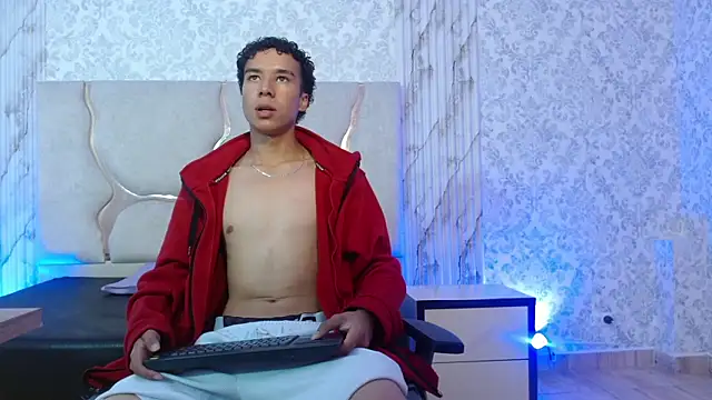 Snapshot of Zayn_tay chatting on 01.14.26 Zayn tay online show from 01.14.26