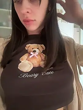 Snapshot of Judy__Hopps chatting on 01.19.26 Judy Hopps online show from 01.19.26