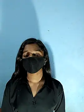 HotxAnamika online show from 01.19.26