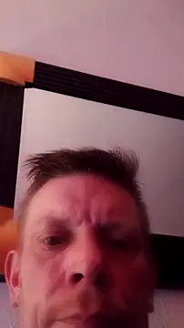 Snapshot of Der_Schoene_Penis chatting on 03.10.26 Der Schoene Penis online show from 03.10.26