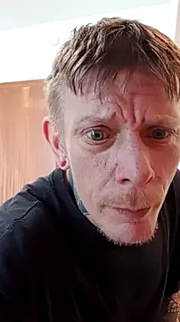 Snapshot of Der_Schoene_Penis chatting on 04.02.26 Der Schoene Penis online show from 04.02.26