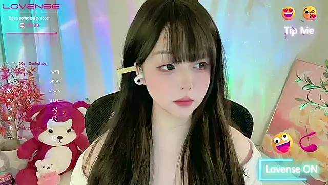 CLaire-5 online show from 04.13.26