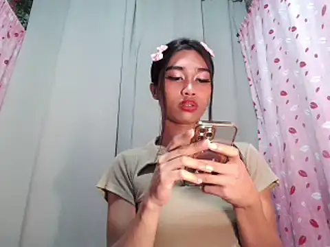 Snapshot of Goddess_katrina26 chatting on 02.04.26 Goddess katrina26 online show from 02.04.26