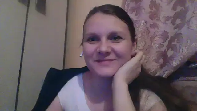 Snapshot of Fenariva chatting on 02.25.26 Fenariva online show from 02.25.26