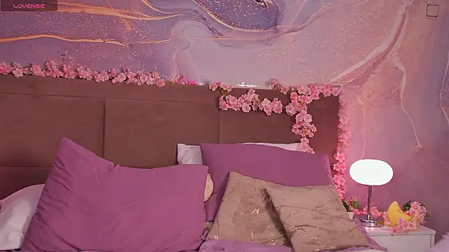 ScarletMarney online show from 02.08.26