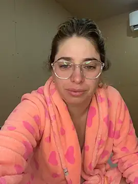 Snapshot of soyanahii chatting on 05.15.26 soyanahii online show from 05.15.26